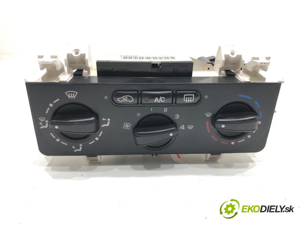 CITROEN C2 (JM_) 2003 - 2017    1.4 HDi 50 kW [68 KM] olej napędowy 2003 - 2009  Panel ovládania kúrenia N105560A (Prepínače, spínače, tlačidlá a ovládače kúrenia)