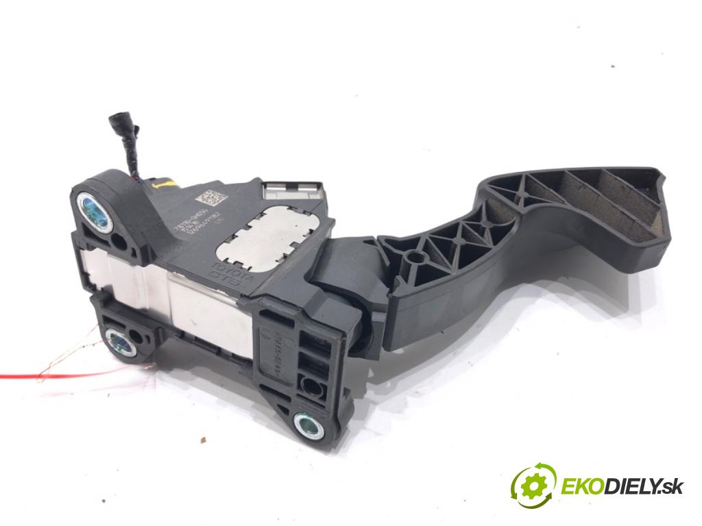 CITROEN C1 II (PA_, PS_) 2014 - 2022    1.0 VTi 68 51 kW [69 KM] benzyna 2014 - 2022  Potenciometer plynu 78110-0H050 (Pedále)