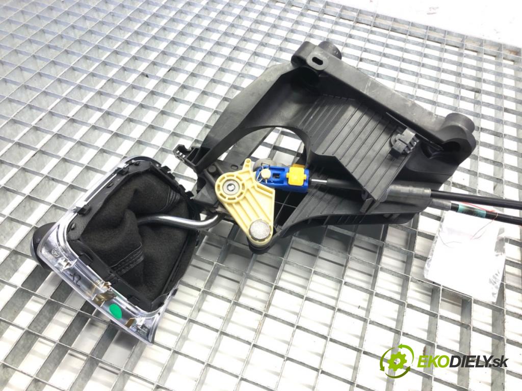 CITROEN C4 II (NC_) 2009 - 2022    1.6 VTi 120 88 kW [120 KM] benzyna 2009 - 2016  Kulisa 9671748880 (Rýchlostné páky / kulisy)