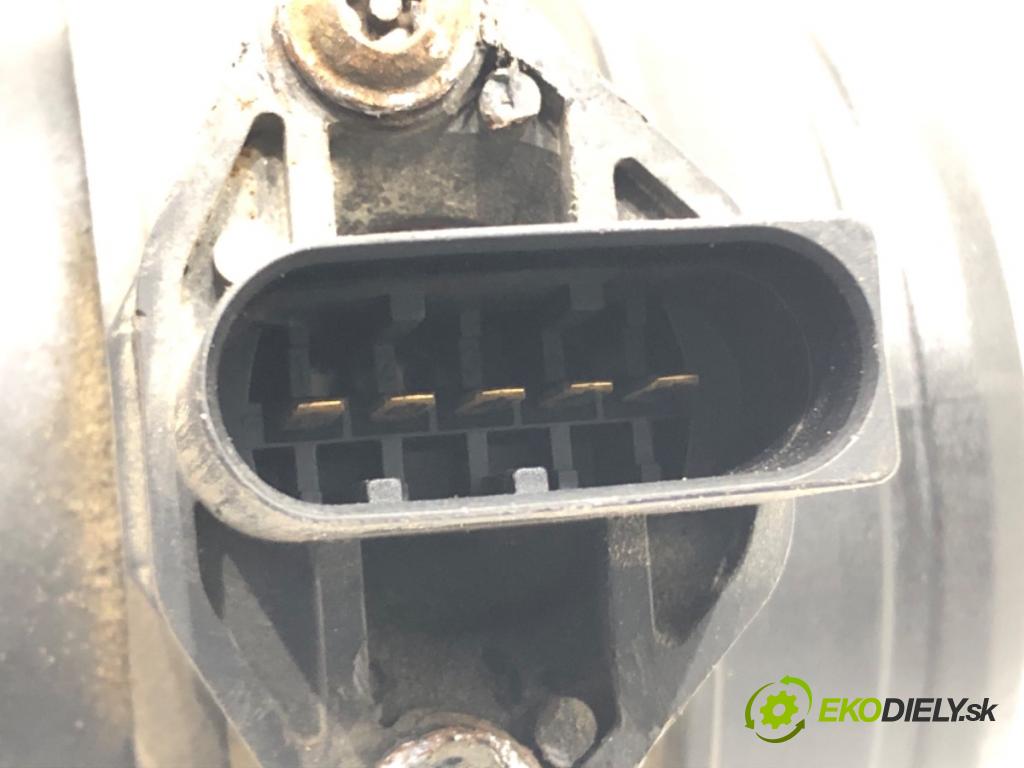 VW PASSAT B6 Variant (3C5) 2005 - 2011    2.0 TDI 103 kW [140 KM] olej napędowy 2005 - 2009  Váha vzduchu 074906461BX (Váhy vzduchu)