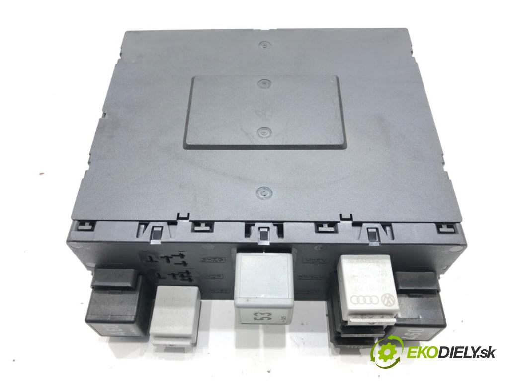 VW PASSAT B6 Variant (3C5) 2005 - 2011    2.0 TDI 103 kW [140 KM] olej napędowy 2005 - 2009  Modul BORDNETZ 3C0937049J (Ostatné)