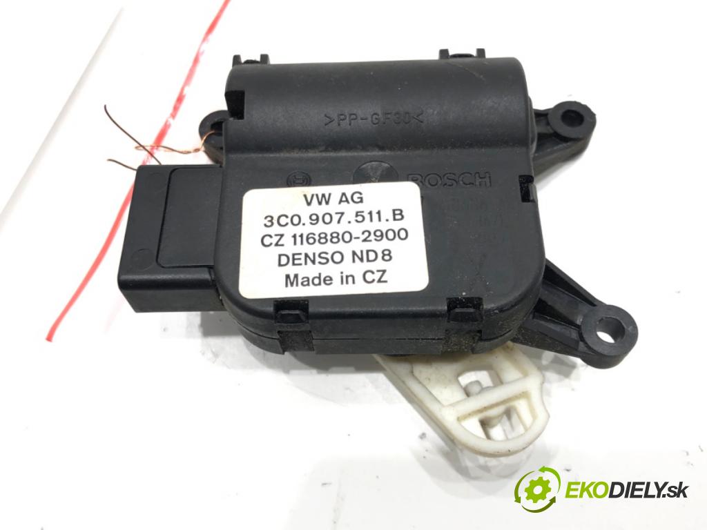 VW PASSAT B6 Variant (3C5) 2005 - 2011    2.0 TDI 103 kW [140 KM] olej napędowy 2005 - 2009  Motorček kúrenia 3C0907511B (Motorčeky kúrenia)