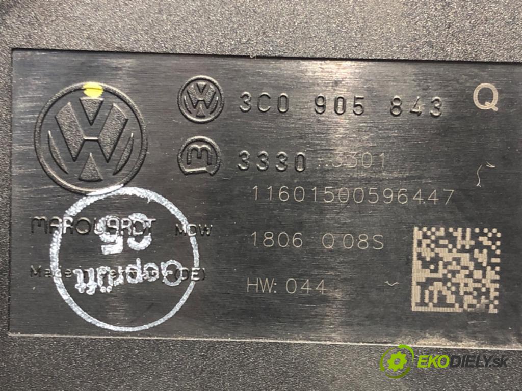 VW PASSAT B6 Variant (3C5) 2005 - 2011    2.0 TDI 103 kW [140 KM] olej napędowy 2005 - 2009  spinačka 3C0905843Q (Spínacie skrinky a kľúče)