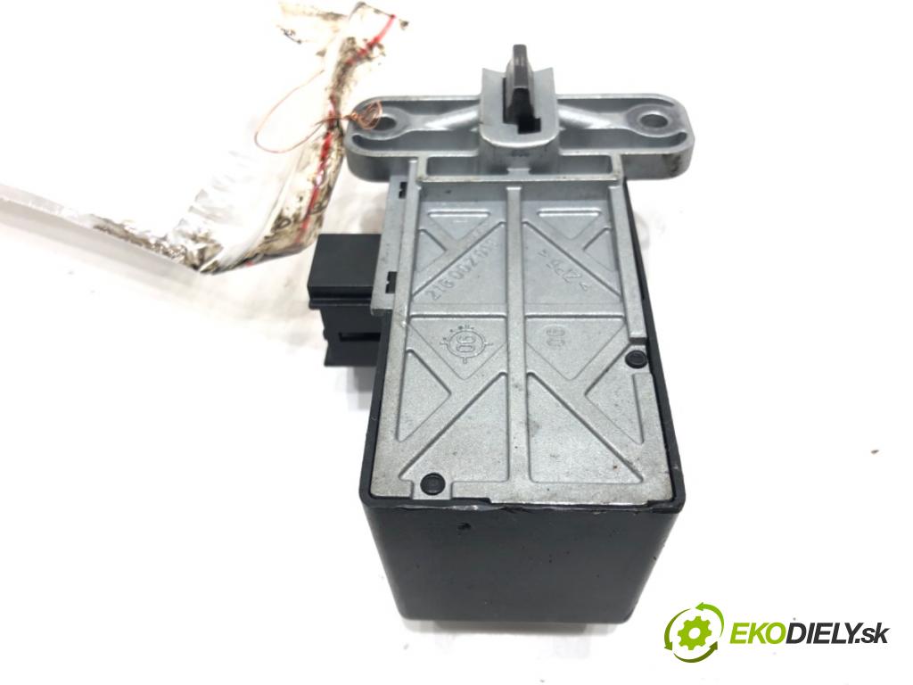 VW PASSAT B6 Variant (3C5) 2005 - 2011    2.0 TDI 103 kW [140 KM] olej napędowy 2005 - 2009  blokáda volantu 3C0905861F (Ostatné)