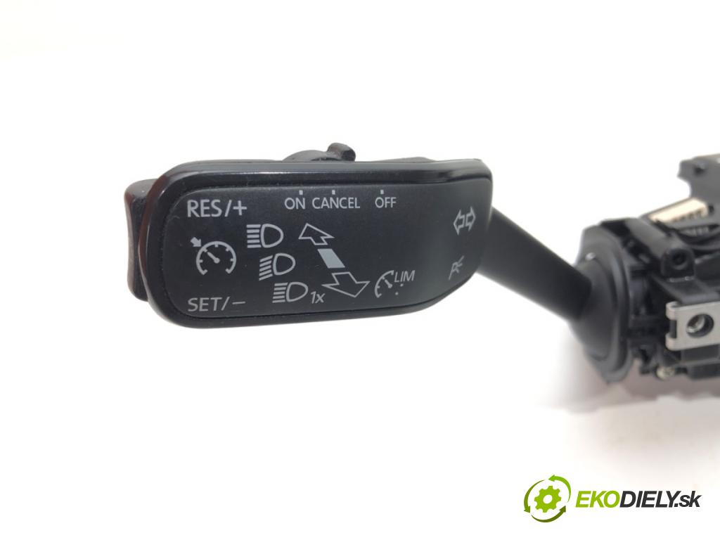 SKODA OCTAVIA III (5E3, NL3, NR3) 2012 - 2022    1.4 TSI 110 kW [150 KM] benzyna 2014 - 2020  Prepínač kombinovaný 5Q0953521KP (Prepínače, spínače, tlačidlá a ovládače kúrenia)
