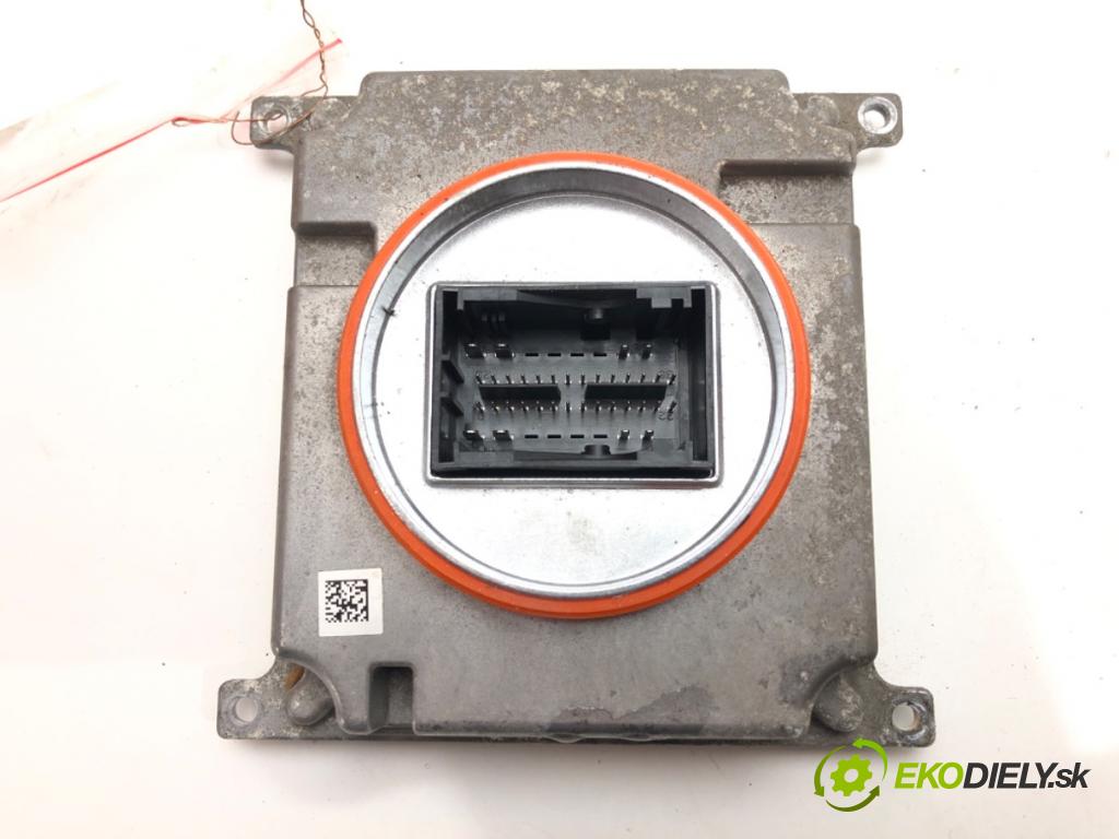SKODA OCTAVIA III (5E3, NL3, NR3) 2012 - 2022    1.4 TSI 110 kW [150 KM] benzyna 2014 - 2020  Menič XENON 7P5941591A (Riadiace jednotky xenónu)