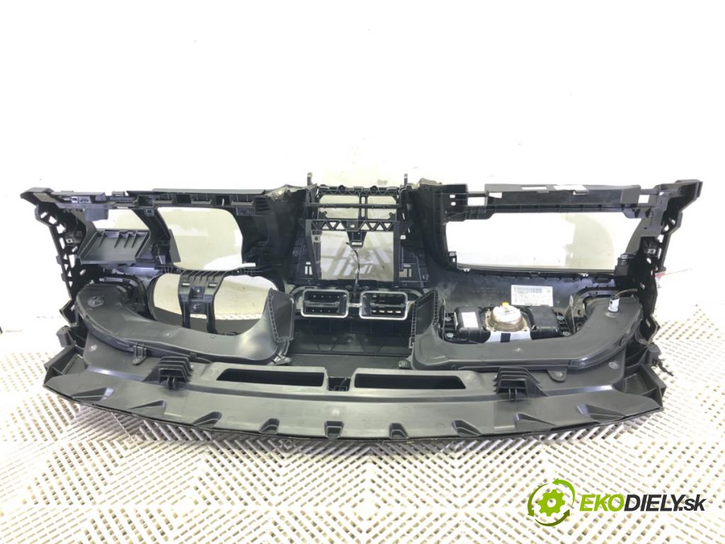 SKODA OCTAVIA III (5E3, NL3, NR3) 2012 - 2022    1.4 TSI 110 kW [150 KM] benzyna 2014 - 2020  Palubná doska silentbloku 565880201C 5G1880841C