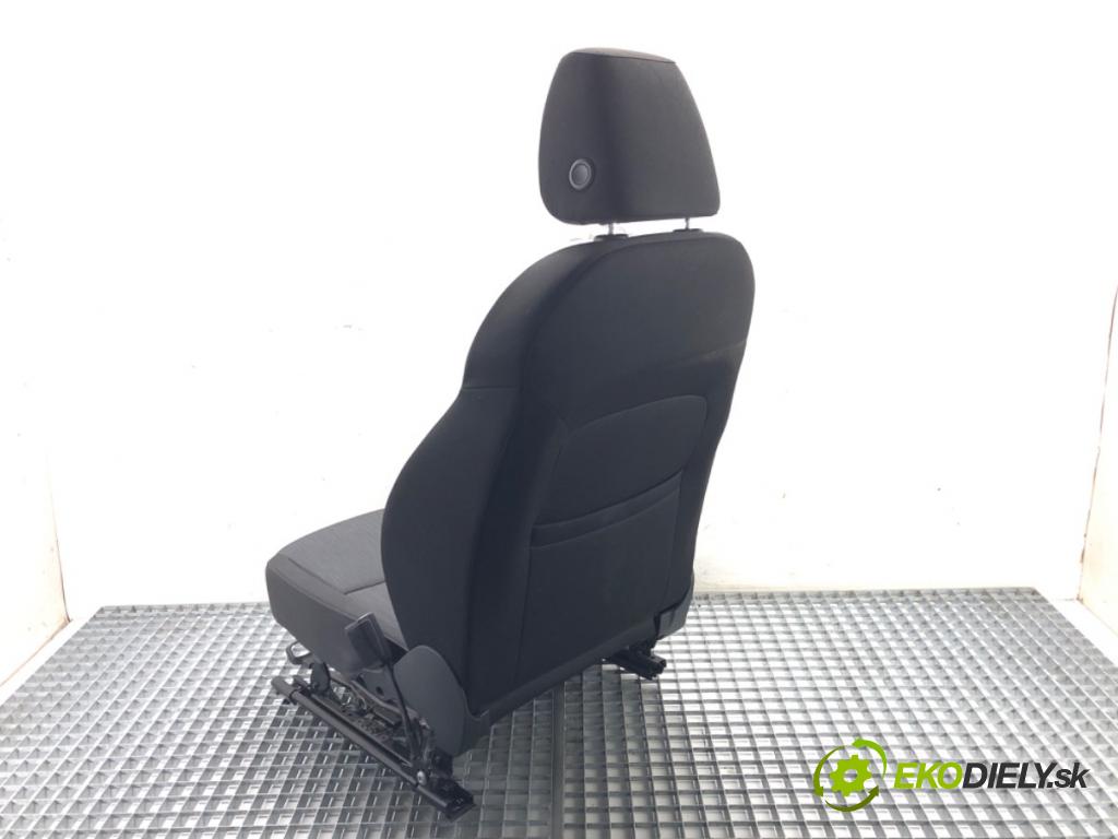 SKODA OCTAVIA III (5E3, NL3, NR3) 2012 - 2022    1.4 TSI 110 kW [150 KM] benzyna 2014 - 2020  Sedadlo pravy predný