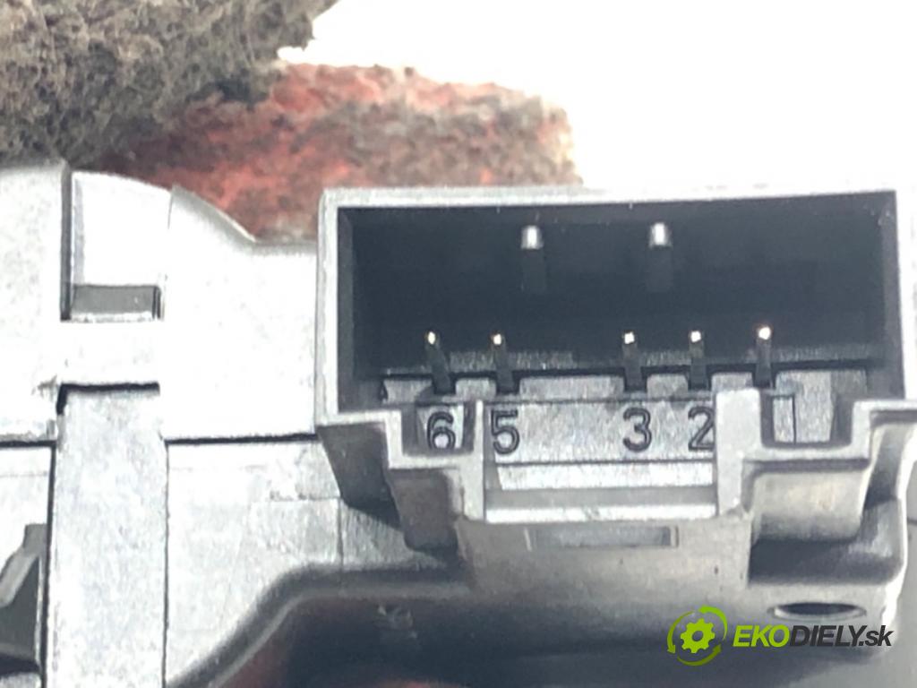 SKODA OCTAVIA III (5E3, NL3, NR3) 2012 - 2022    1.4 TSI 110 kW [150 KM] benzyna 2014 - 2020  Motorček kúrenia 5Q0907511K (Motorčeky kúrenia)