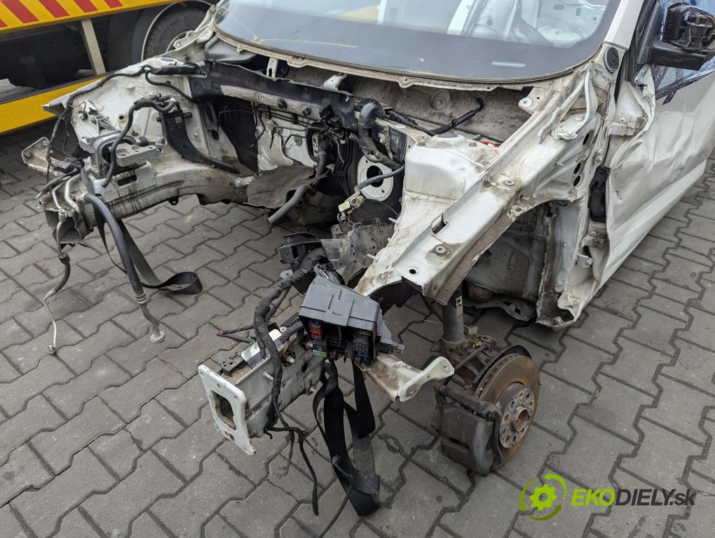 SKODA OCTAVIA III (5E3, NL3, NR3) 2012 - 2022    1.4 TSI 110 kW [150 KM] benzyna 2014 - 2020  KAROSERIA ČTVRŤÁK blatník zadní část levý pravý POŠTY: prahy střecha 