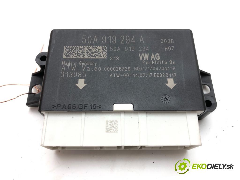 SKODA OCTAVIA III (5E3, NL3, NR3) 2012 - 2022    1.4 TSI 110 kW [150 KM] benzyna 2014 - 2020  Modul PDC 5QA919294A (Ostatné)