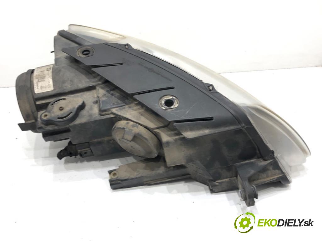 VW PASSAT B6 Variant (3C5) 2005 - 2011    2.0 TDI 103 kW [140 KM] olej napędowy 2005 - 2009  Svetlomet ľavy predný 89316390