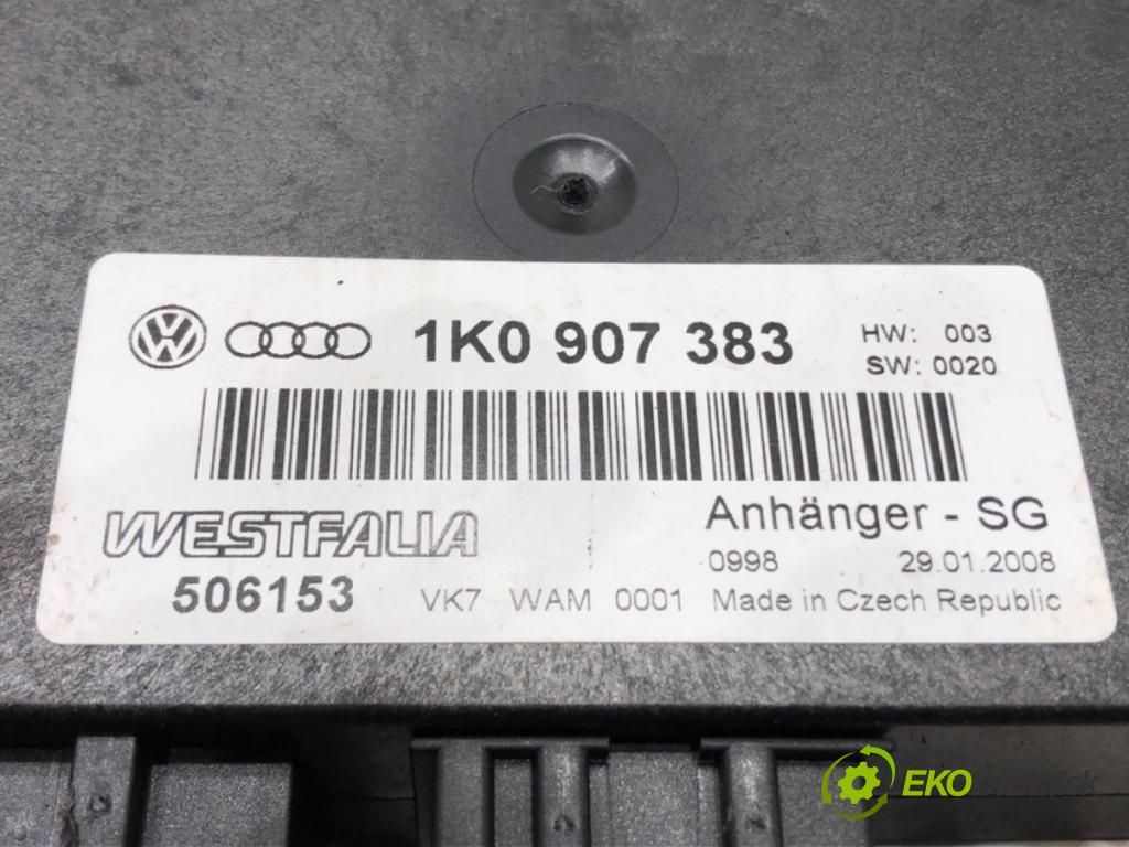 VW PASSAT B6 Variant (3C5) 2005 - 2011    2.0 TDI 103 kW [140 KM] olej napędowy 2005 - 2009  Modul ťažného oka 1K0907383 (Ostatné)
