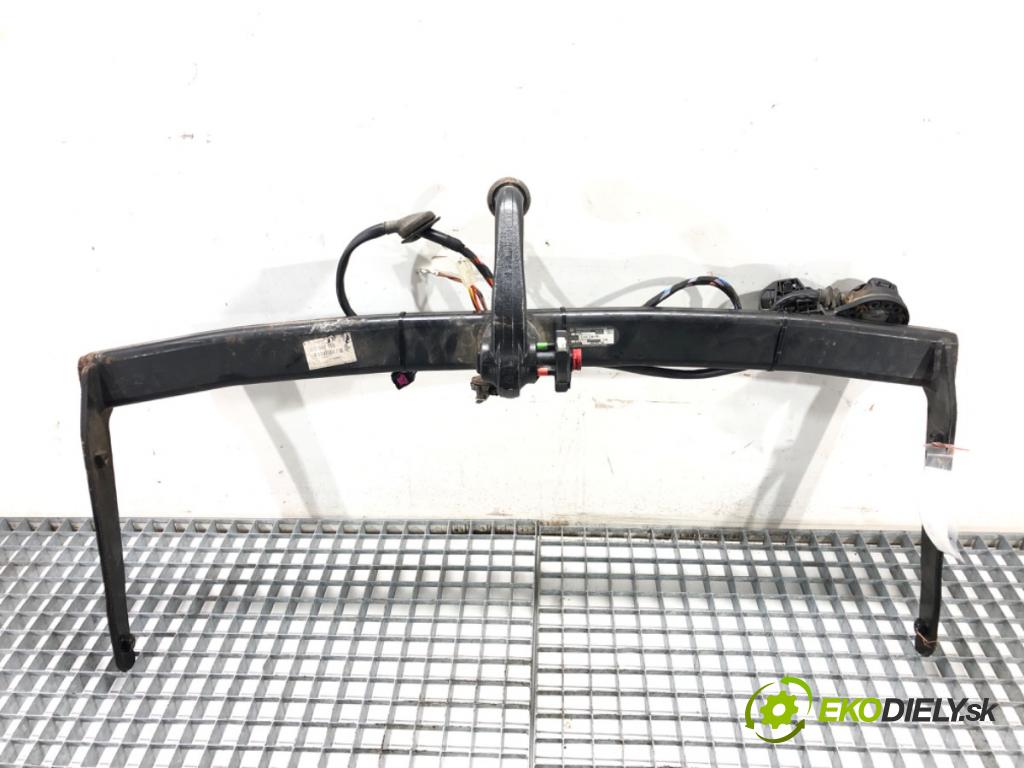 VW PASSAT B6 Variant (3C5) 2005 - 2011    2.0 TDI 103 kW [140 KM] olej napędowy 2005 - 2009  Hák tažné zařízení 3C0092155 (Tažná zařízení)