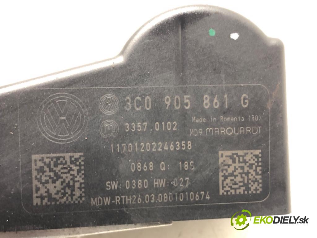 VW PASSAT B6 Variant (3C5) 2005 - 2011    2.0 TDI 103 kW [140 KM] olej napędowy 2005 - 2009  blokáda volantu 3C0905861G (Ostatné)