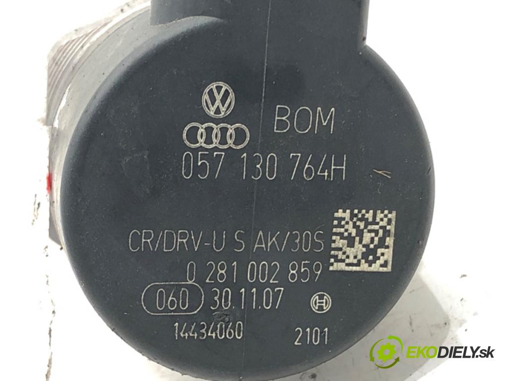VW PASSAT B6 Variant (3C5) 2005 - 2011    2.0 TDI 103 kW [140 KM] olej napędowy 2005 - 2009  Regulátor tlaku paliva 0281002859 057130764H (Ostatné)