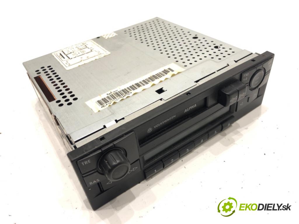 VW POLO (9N_, 9A_) 2001 - 2014    1.2 12V 47 kW [64 KM] benzyna 2001 - 2007  RADIO 6X0035153A (Audio zariadenia)