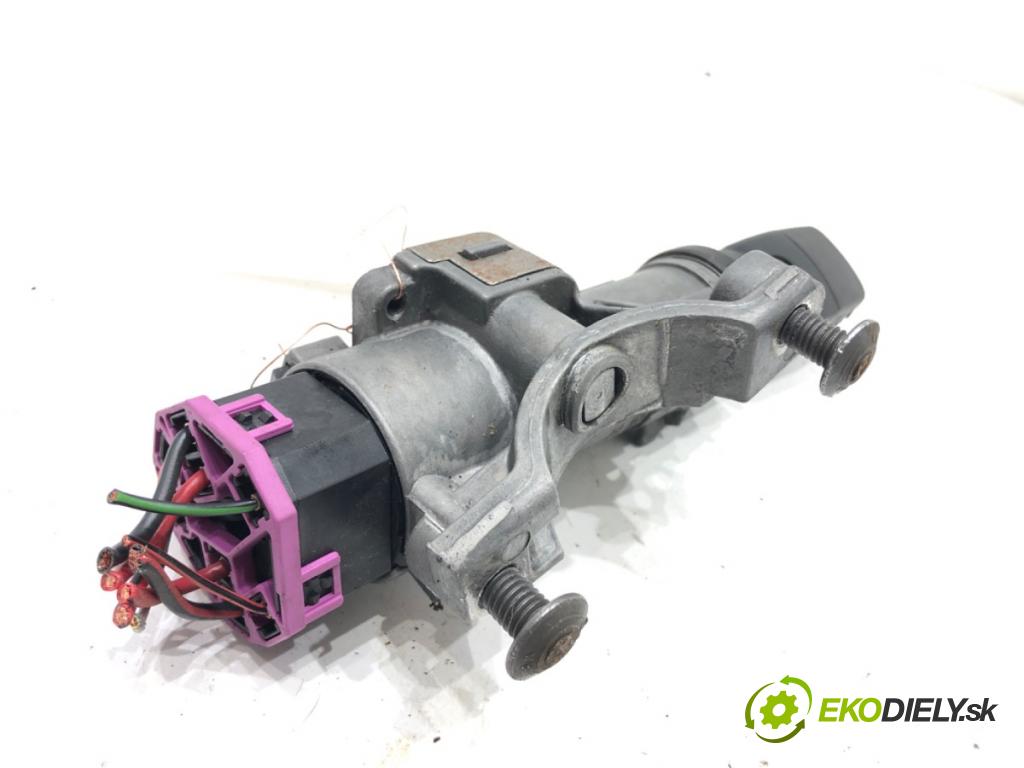 VW POLO (9N_, 9A_) 2001 - 2014    1.2 12V 47 kW [64 KM] benzyna 2001 - 2007  spinačka 4B0905851G (Spínacie skrinky a kľúče)