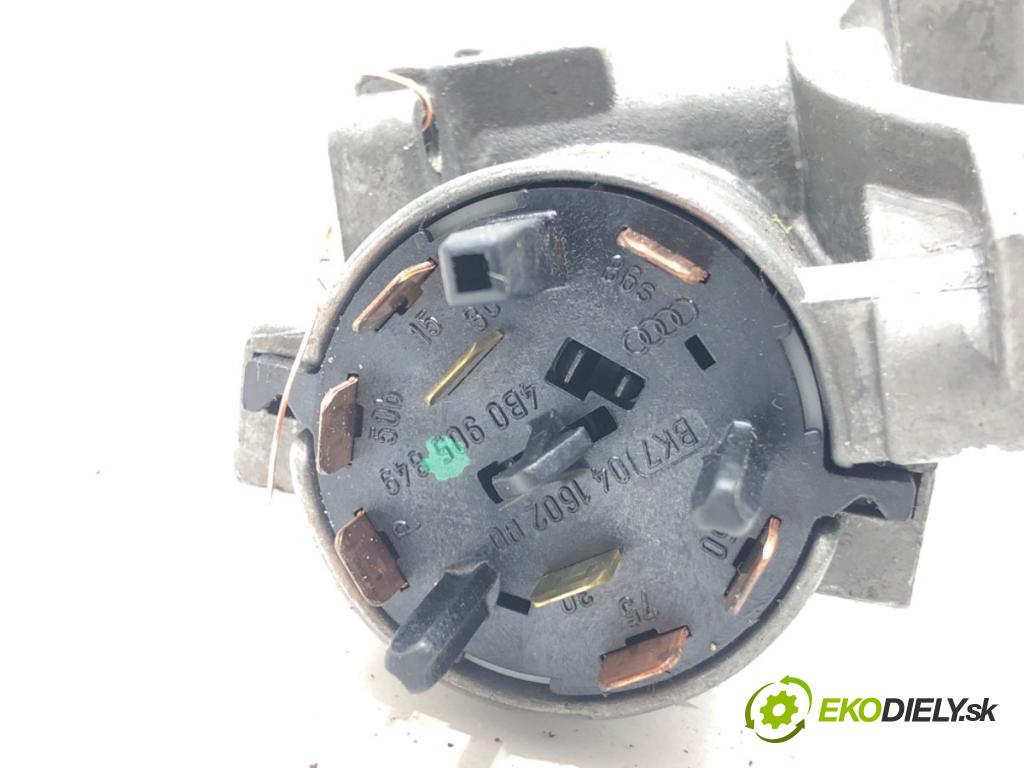 VW POLO (9N_, 9A_) 2001 - 2014    1.2 12V 47 kW [64 KM] benzyna 2001 - 2007  spinačka 4B0905851G (Spínacie skrinky a kľúče)