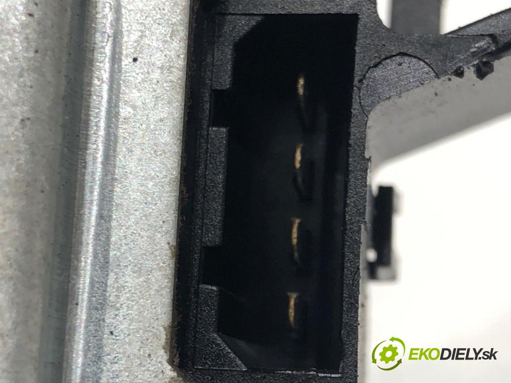 VW POLO (9N_, 9A_) 2001 - 2014    1.2 12V 47 kW [64 KM] benzyna 2001 - 2007  motor stěračů zadní část 6Q6955711A