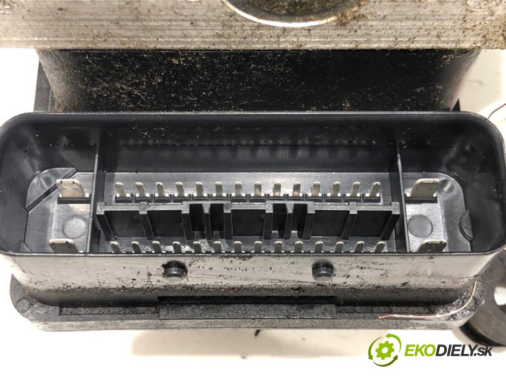 VW POLO (9N_, 9A_) 2001 - 2014    1.2 12V 47 kW [64 KM] benzyna 2001 - 2007  Pumpa ABS 6Q0907379L (Pumpy ABS)