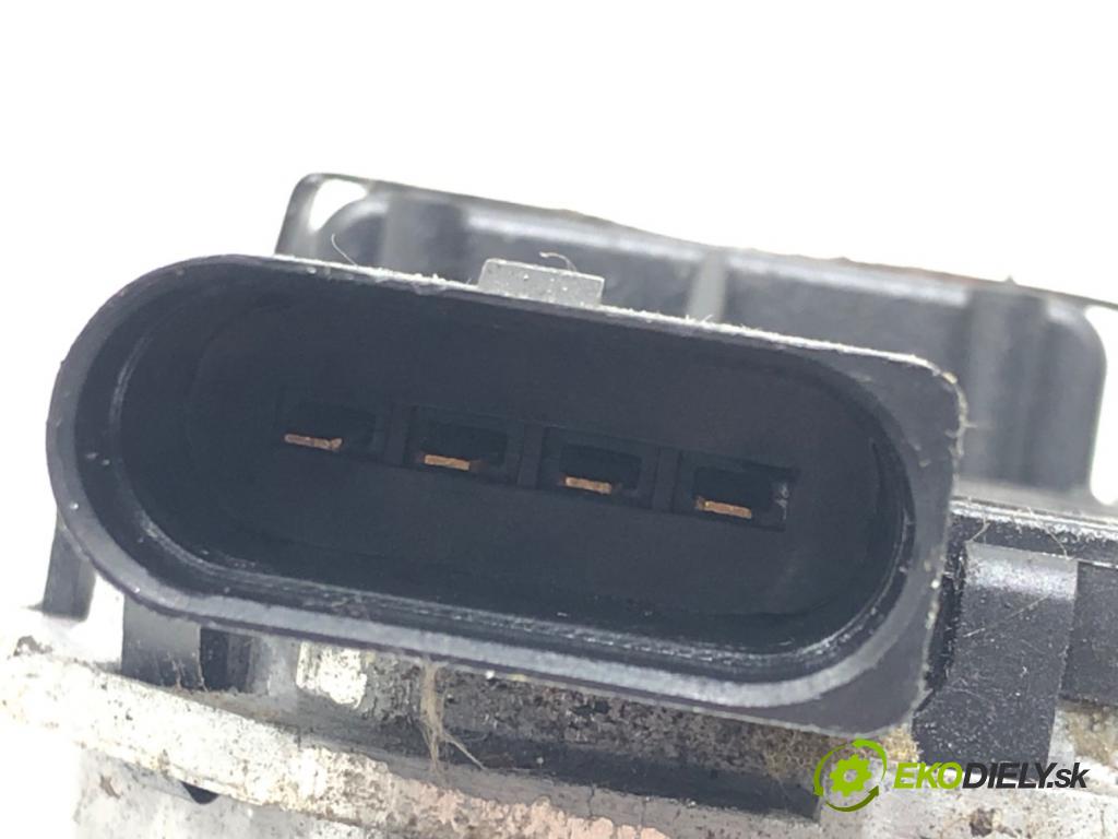 VW POLO (9N_, 9A_) 2001 - 2014    1.2 12V 47 kW [64 KM] benzyna 2001 - 2007  Mechanizmus stieračov predný  (Motorčeky stieračov predné)