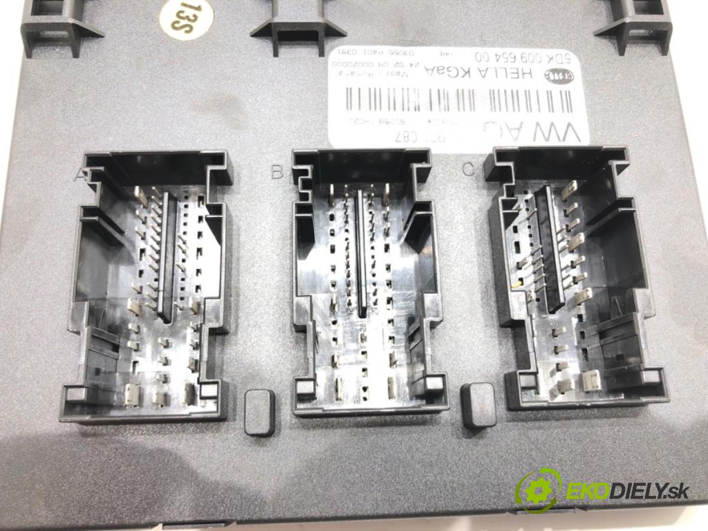 SKODA OCTAVIA II (1Z3) 2004 - 2013    1.9 TDI 77 kW [105 KM] olej napędowy 2004 - 2010  Modul BCM 1K0937087 (Ostatné)