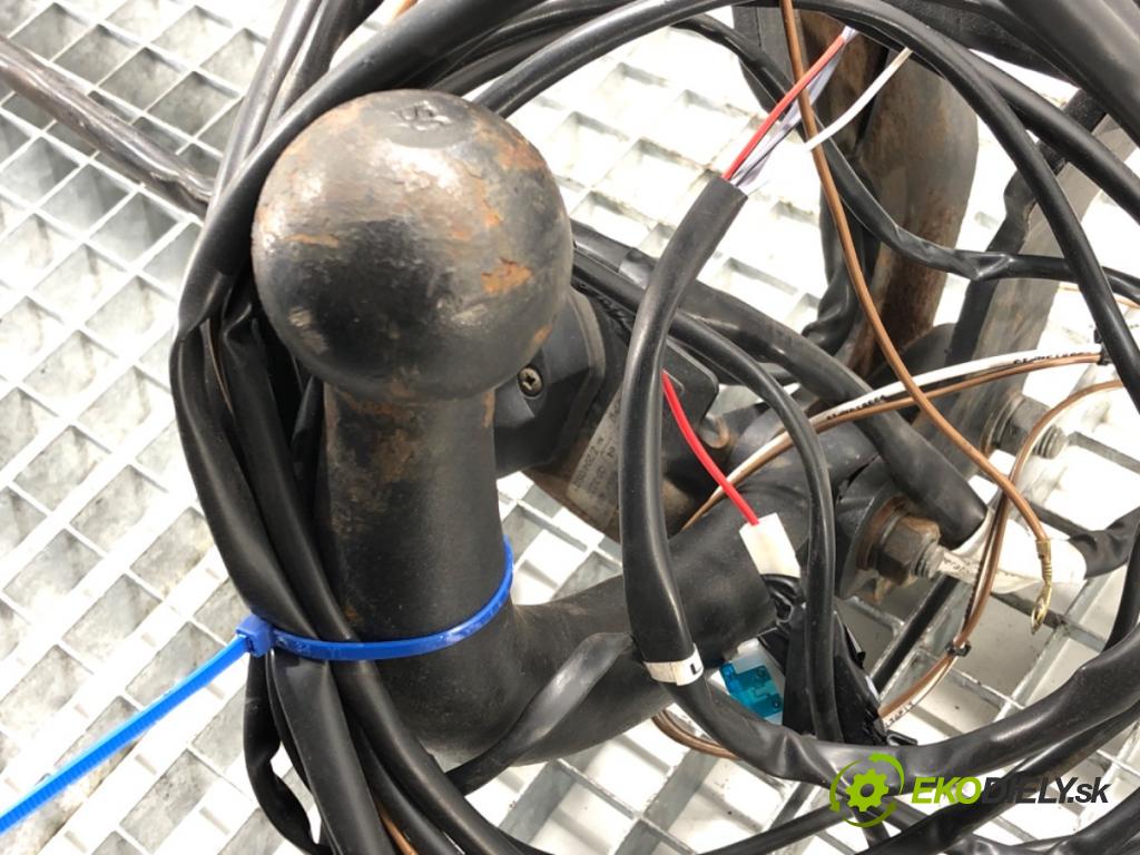 SKODA OCTAVIA II (1Z3) 2004 - 2013    1.9 TDI 77 kW [105 KM] olej napędowy 2004 - 2010  Hák tažné zařízení  (Tažná zařízení)