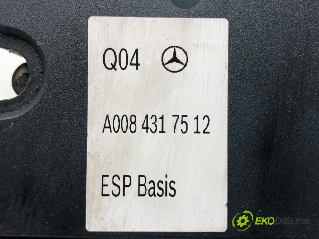 MERCEDES-BENZ KLASA A (W176) 2012 - 2018    A 180 CDI (176.000) 80 kW [109 KM] olej napędowy 2012 - 2014  Pumpa ABS A0084317512 (Pumpy ABS)