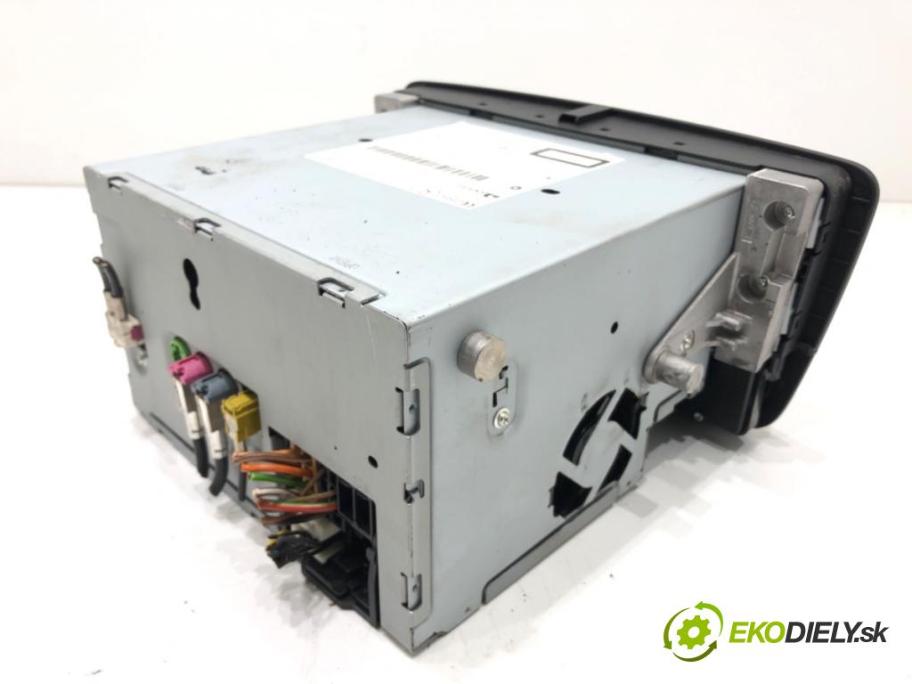 MERCEDES-BENZ KLASA A (W176) 2012 - 2018    A 180 CDI (176.000) 80 kW [109 KM] olej napędowy 2012 - 2014  RADIO A2469006710 (Audio zariadenia)