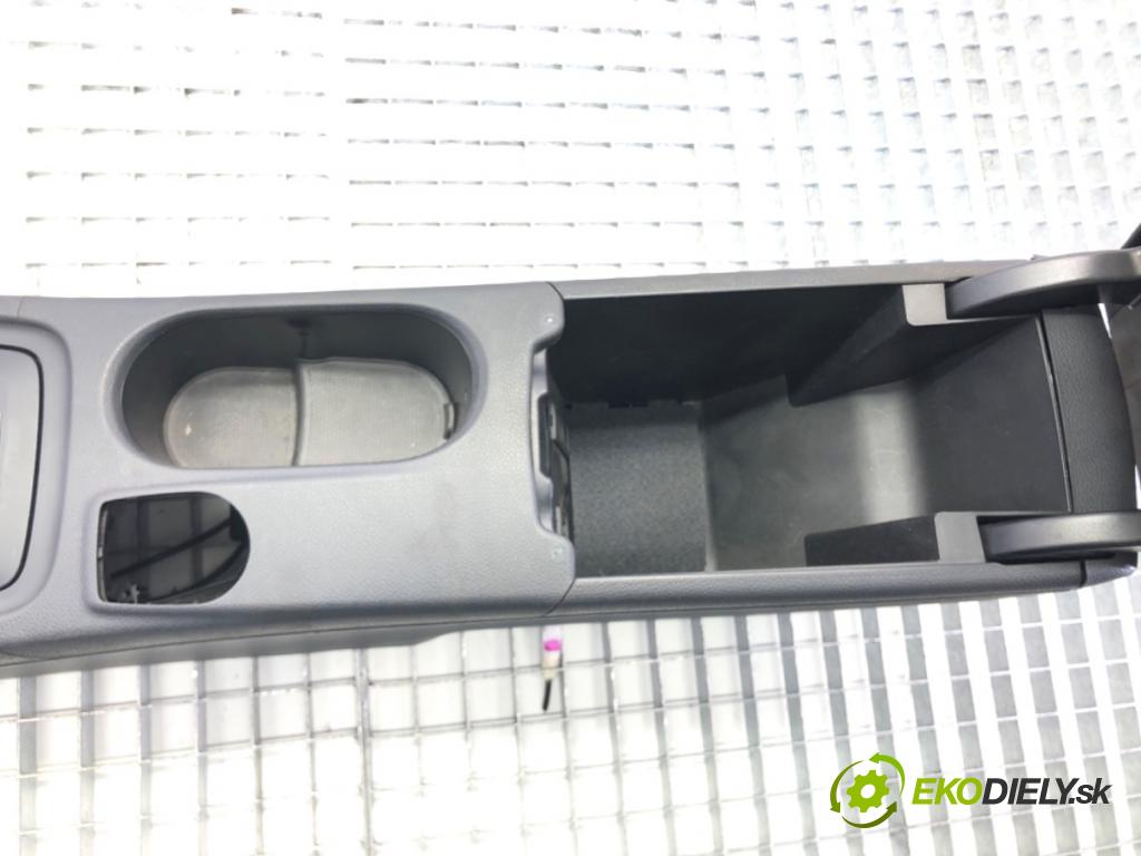 MERCEDES-BENZ KLASA A (W176) 2012 - 2018    A 180 CDI (176.000) 80 kW [109 KM] olej napędowy 2012 - 2014  Tunel stredový  (Stredový tunel / panel)