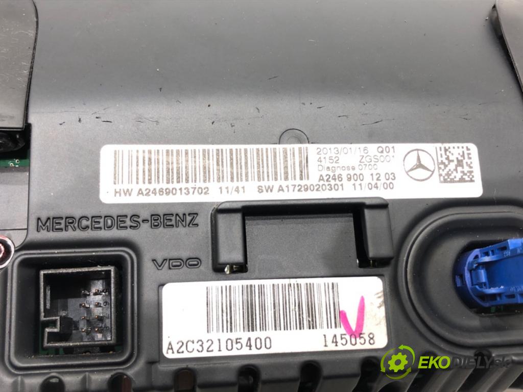 MERCEDES-BENZ KLASA A (W176) 2012 - 2018    A 180 CDI (176.000) 80 kW [109 KM] olej napędowy 2012 - 2014  Dislpej A2469001203 (Prístrojové dosky, displeje)
