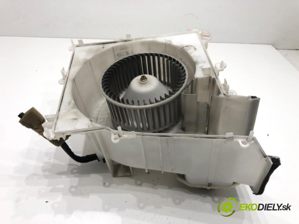 NISSAN X-TRAIL I (T30) 2001 - 2013    2.2 dCi 100 kW [136 KM] olej napędowy 2003 - 2013  topení 3J110-34300
