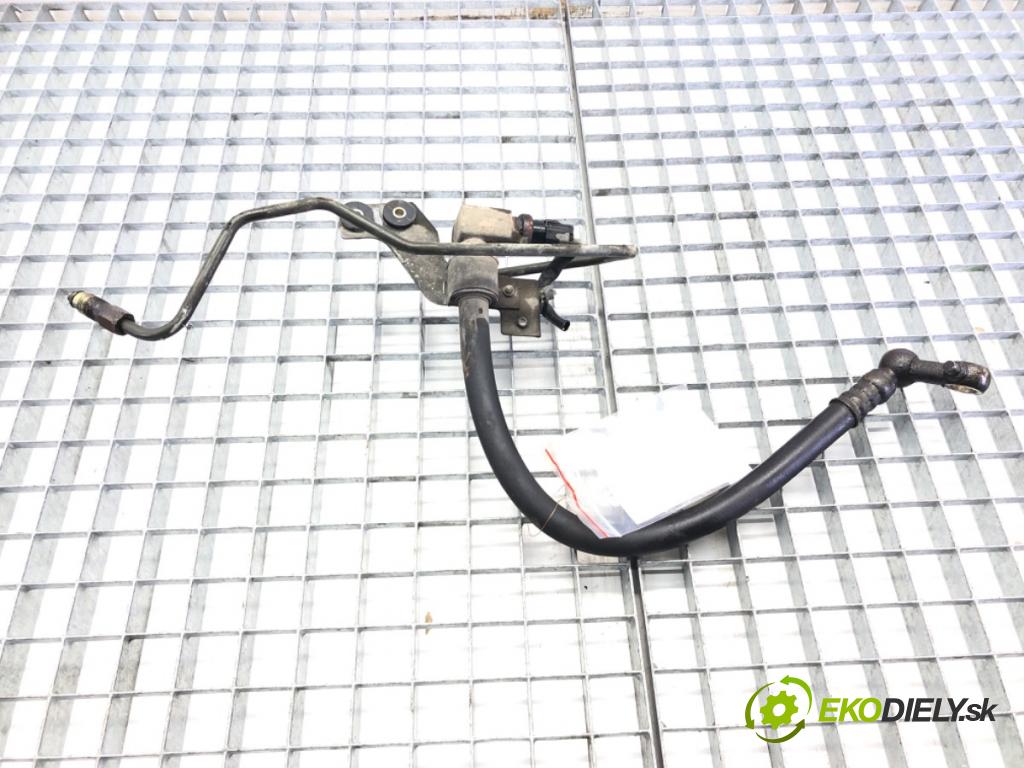 NISSAN X-TRAIL I (T30) 2001 - 2013    2.2 dCi 100 kW [136 KM] olej napędowy 2003 - 2013  hadica servočerpadlo  (Rúrky, hadice servočerpadla)