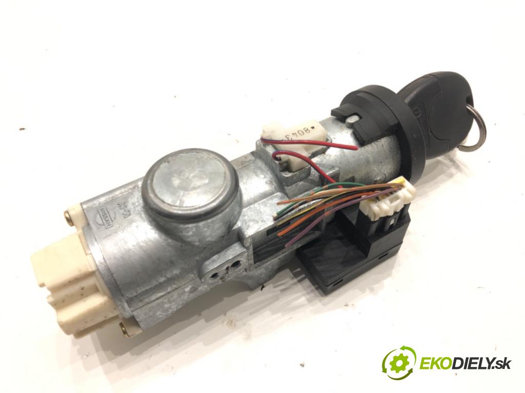 NISSAN X-TRAIL I (T30) 2001 - 2013    2.2 dCi 100 kW [136 KM] olej napędowy 2003 - 2013  spinačka 28590C9902 (Spínacie skrinky a kľúče)