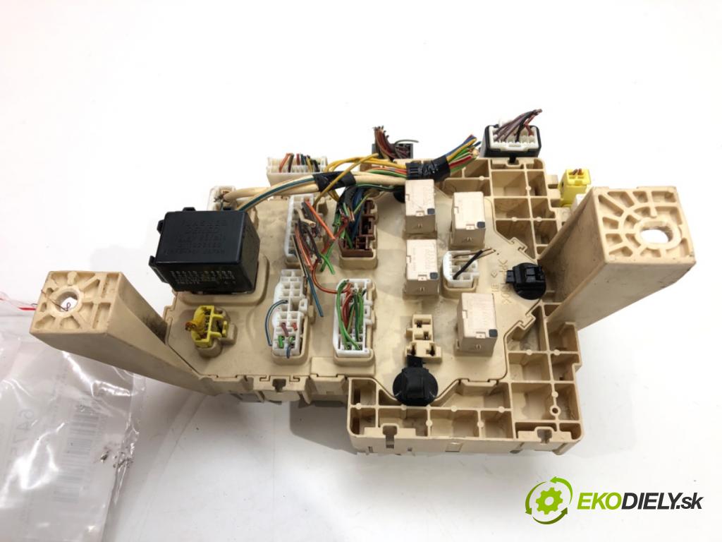 SUZUKI SWIFT III (MZ, EZ) 2005 - 2022    1.3 DDiS (RS 413D) 51 kW [69 KM] olej napędowy 2005 - 2022  modul BSI 36770-62J40 (Pojistkové skříňky)