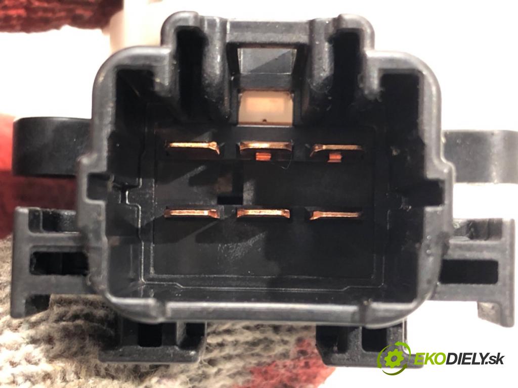 SUZUKI SWIFT III (MZ, EZ) 2005 - 2022    1.3 DDiS (RS 413D) 51 kW [69 KM] olej napędowy 2005 - 2022  Kocka, vložka spínacej skrinky  (Spínacie skrinky a kľúče)