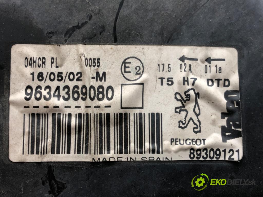 PEUGEOT 307 (3A/C) 2000 - 2012    2.0 HDi 90 66 kW [90 KM] olej napędowy 2000 - 2007  Svetlomet pravy predný 9634369080