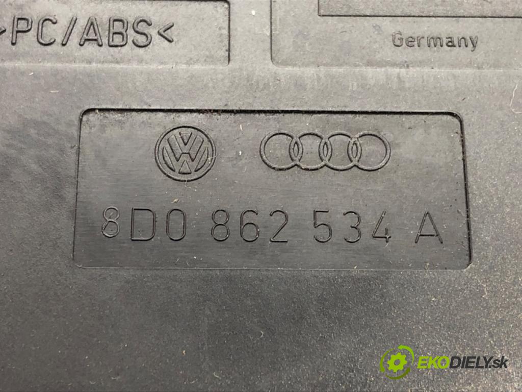 AUDI A4 B5 Avant (8D5) 1994 - 2002    1.9 TDI 85 kW [115 KM] olej napędowy 2000 - 2001  Držiak na nápoje  (Úchyty, držiaky na nápoje)