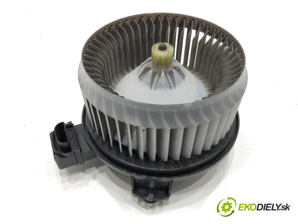 HONDA CIVIC VIII sedan (FD, FA) 2005 - 2022    1.8 (FD1, FD7) 103 kW [140 KM] benzyna 2005 - 2012  ventilátor kúrenia 272700-0440
