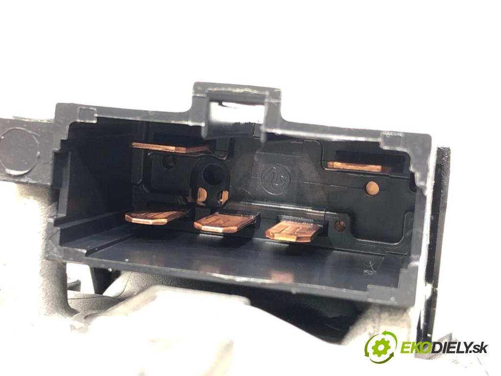 HONDA CIVIC VIII sedan (FD, FA) 2005 - 2022    1.8 (FD1, FD7) 103 kW [140 KM] benzyna 2005 - 2012  spinačka 39730-SNB-E020-M2 (Spínacie skrinky a kľúče)