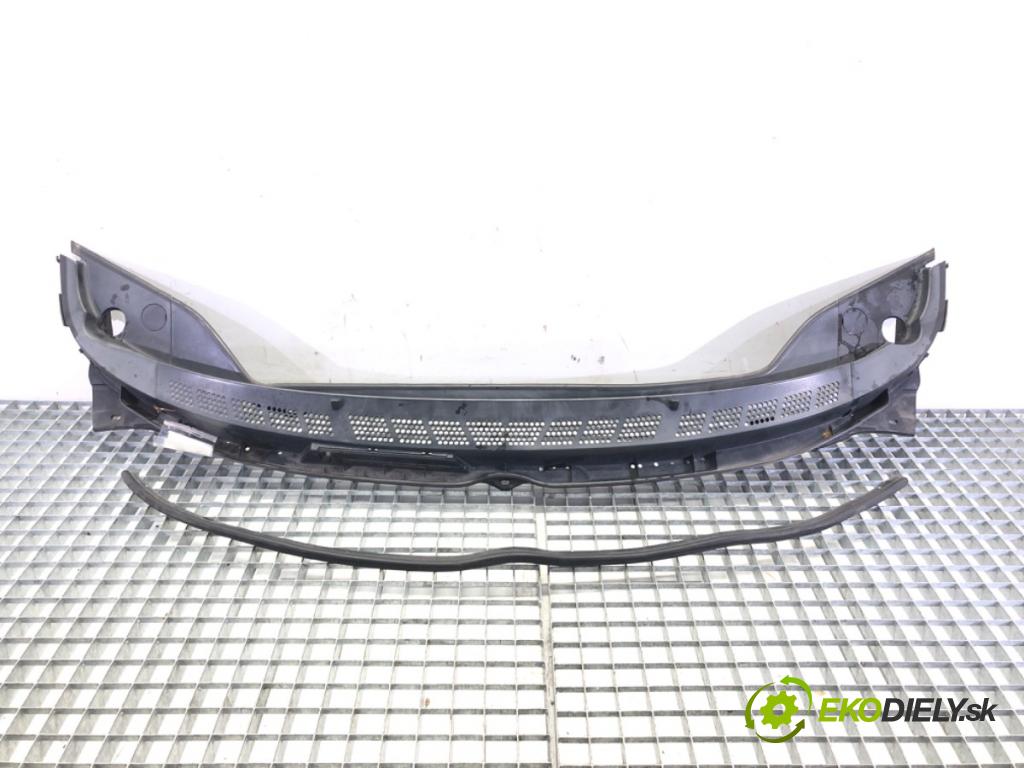 HONDA CIVIC VIII sedan (FD, FA) 2005 - 2022    1.8 (FD1, FD7) 103 kW [140 KM] benzyna 2005 - 2012  Torpédo, plast pod čelné okno  (Torpéda)