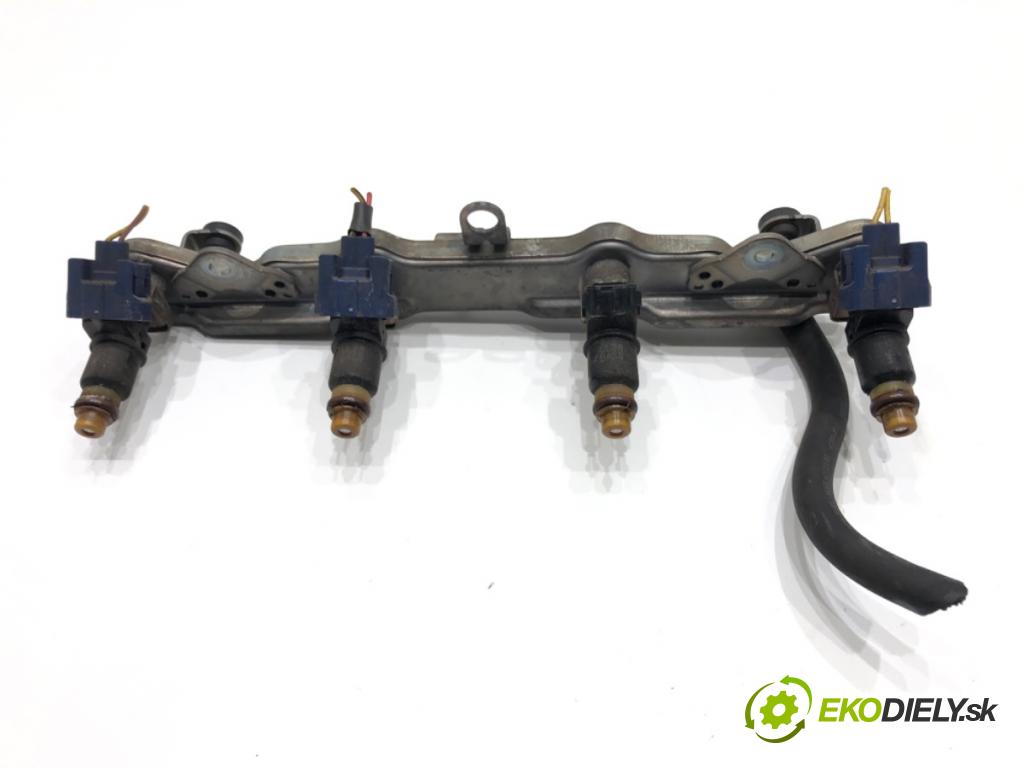 HONDA CIVIC VIII sedan (FD, FA) 2005 - 2022    1.8 (FD1, FD7) 103 kW [140 KM] benzyna 2005 - 2012  Lišta vstrekovacia  (Vstrekovacie lišty)