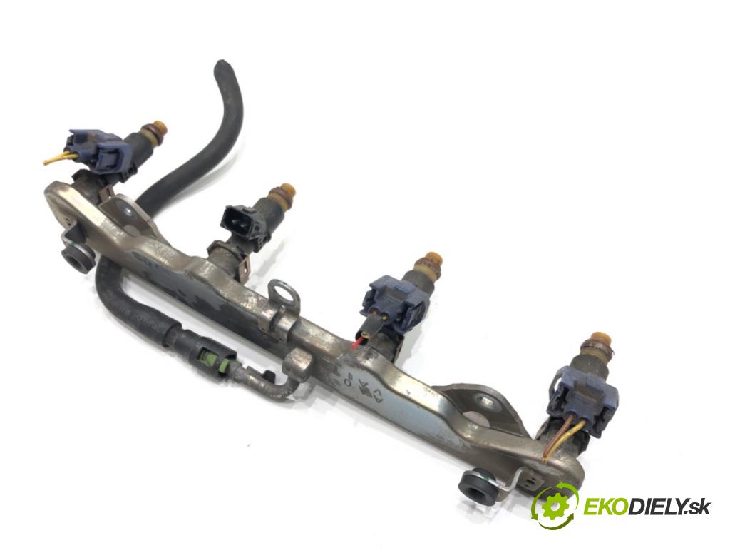 HONDA CIVIC VIII sedan (FD, FA) 2005 - 2022    1.8 (FD1, FD7) 103 kW [140 KM] benzyna 2005 - 2012  Lišta vstrekovacia  (Vstrekovacie lišty)