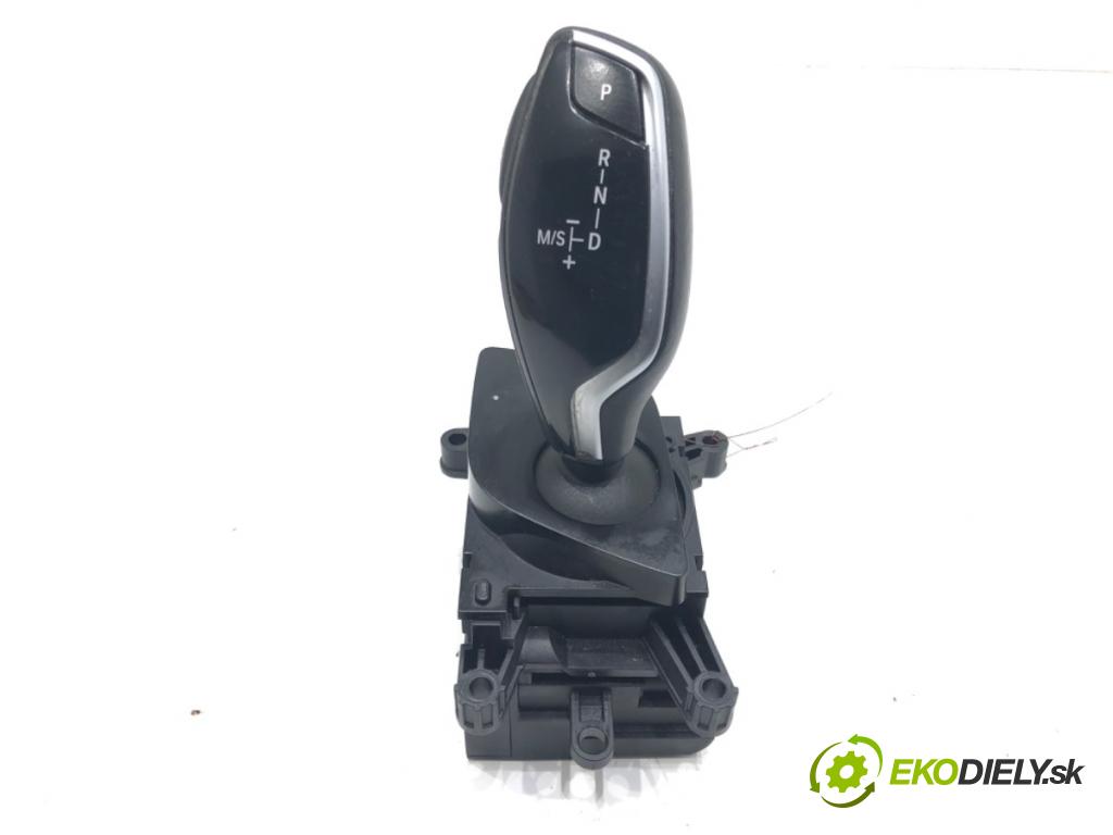 BMW 5 (G30, F90) 2016 - 2022    540 i xDrive 250 kW [340 KM] benzyna 2016 - 2020  Kulisa 7947691 (Rýchlostné páky / kulisy)