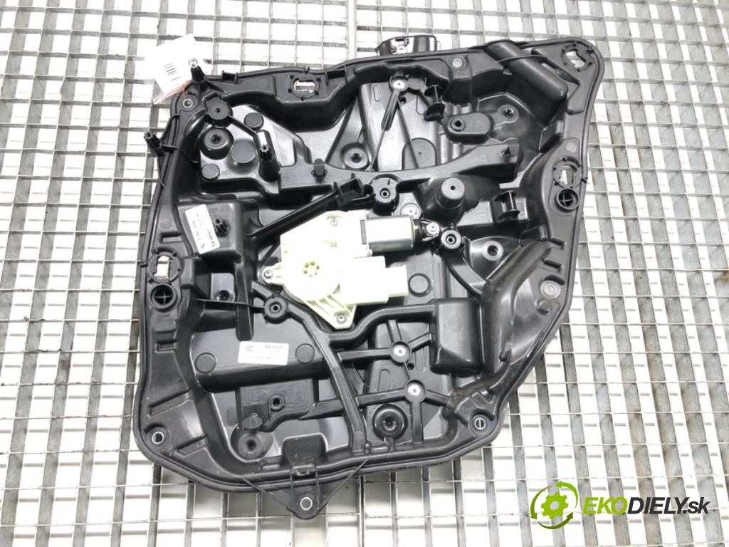 BMW 5 (G30, F90) 2016 - 2022    540 i xDrive 250 kW [340 KM] benzyna 2016 - 2020  mechanismus okna pravý zadní část