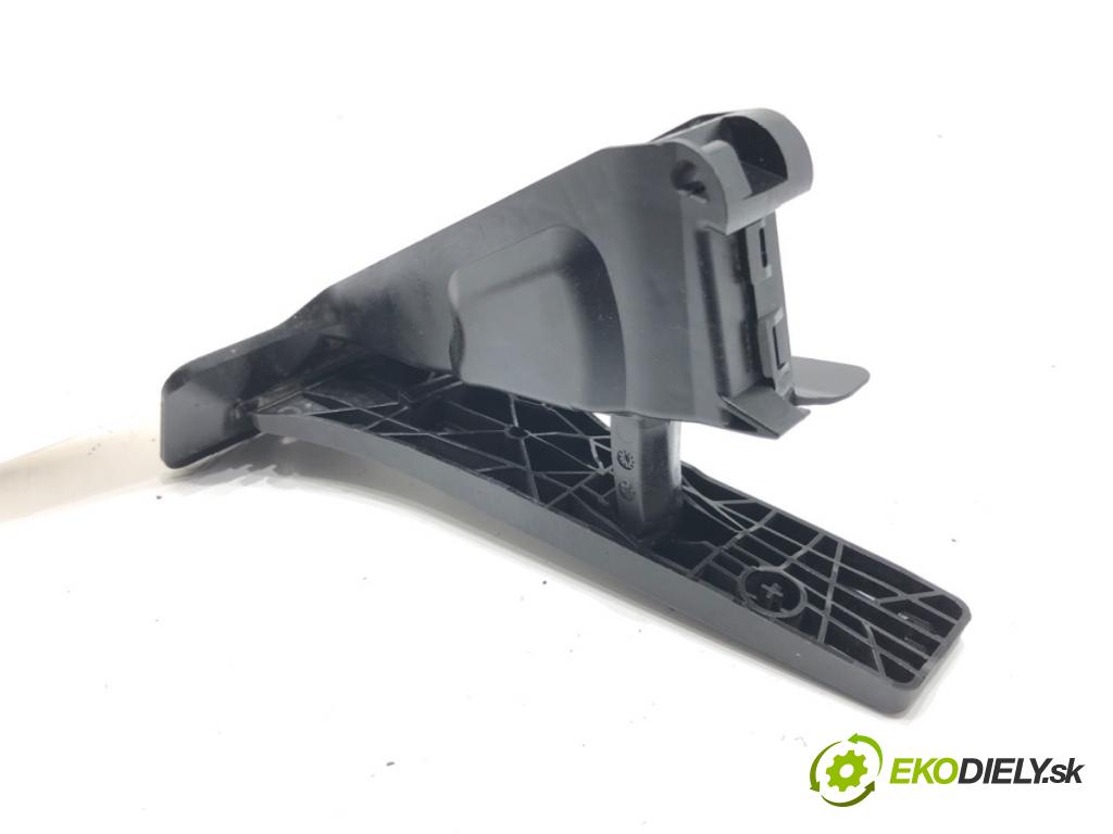 BMW 5 (G30, F90) 2016 - 2022    540 i xDrive 250 kW [340 KM] benzyna 2016 - 2020  Potenciometer plynu 6871053 (Pedále)