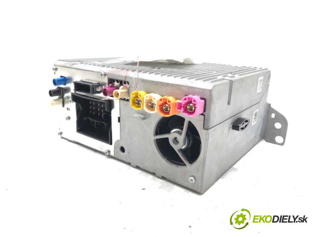 BMW 5 (G30, F90) 2016 - 2022    540 i xDrive 250 kW [340 KM] benzyna 2016 - 2020  RADIO 8804462 (Audio zariadenia)