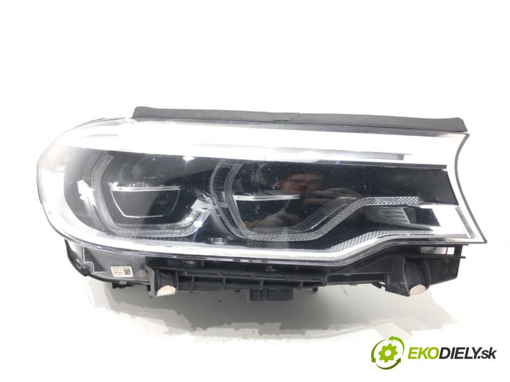 BMW 5 (G30, F90) 2016 - 2022    540 i xDrive 250 kW [340 KM] benzyna 2016 - 2020  Svetlomet pravy predný ADAPTÍVNE: LED 7214962