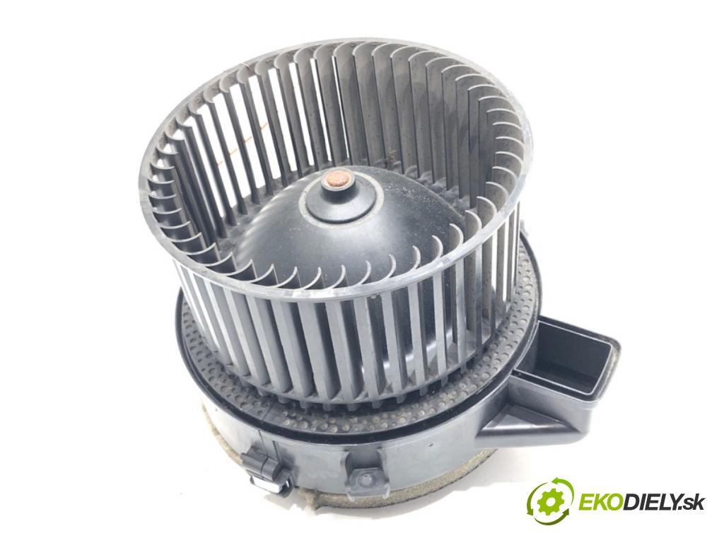 BMW 5 (G30, F90) 2016 - 2022    540 i xDrive 250 kW [340 KM] benzyna 2016 - 2020  ventilátor kúrenia 0130309508